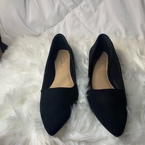 Black flats